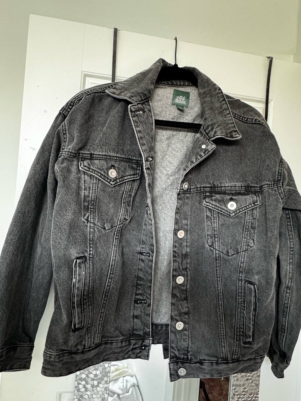 Wild Fable women’s black denim jacket